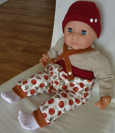 Baby JULCHEN Irena, design ateliér Wölfert, autorská hračka s látkovým tělem, Schildkröt, Německo, katalogové číslo 2252222